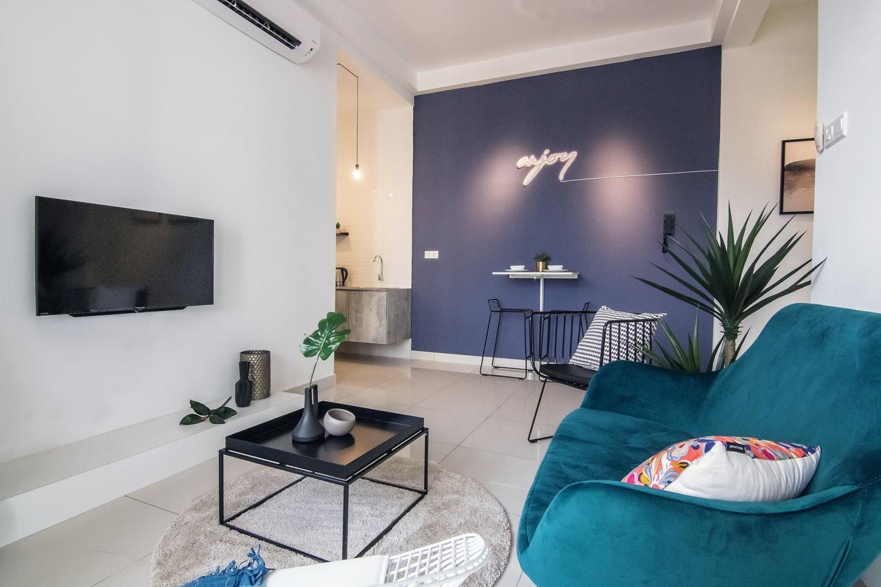 Arte Serviced Apartment @ Penang Gelugor Kültér fotó